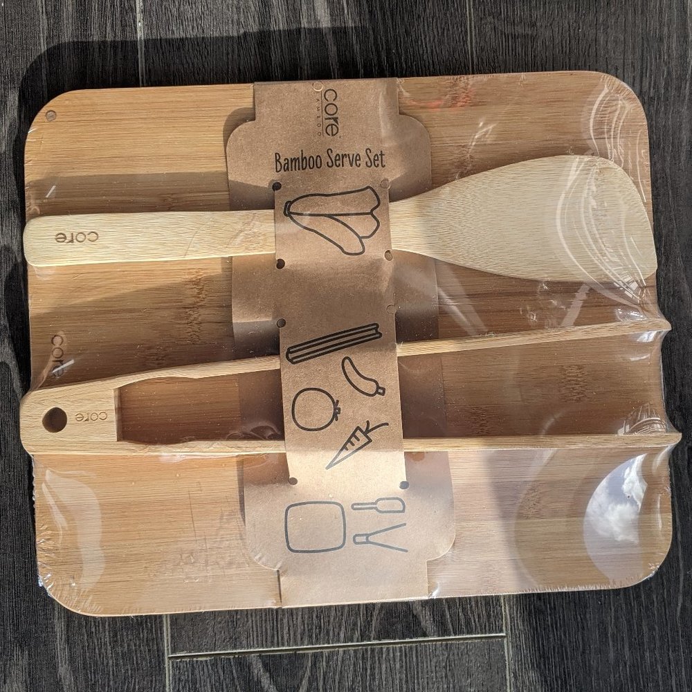 NWT Bamboo Serve Set